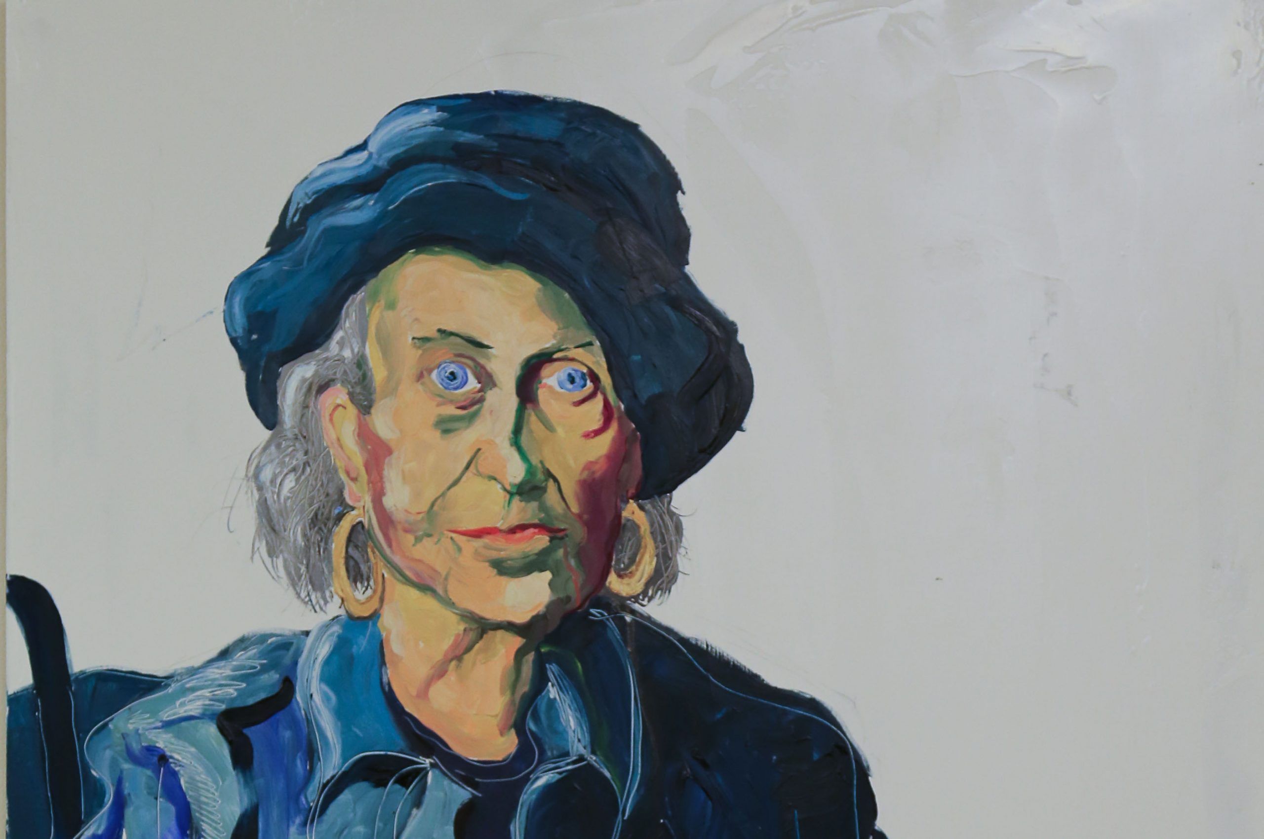 She had to choose between two loves, but one came back and now showing off at the de Young Museum