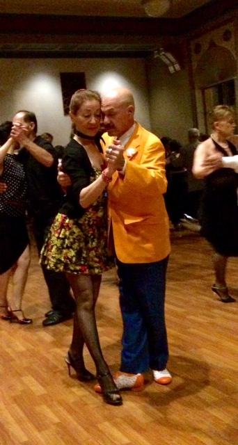 Elaine and Carlos Lucha on the dance floor. (Photos by Jan Robbins)