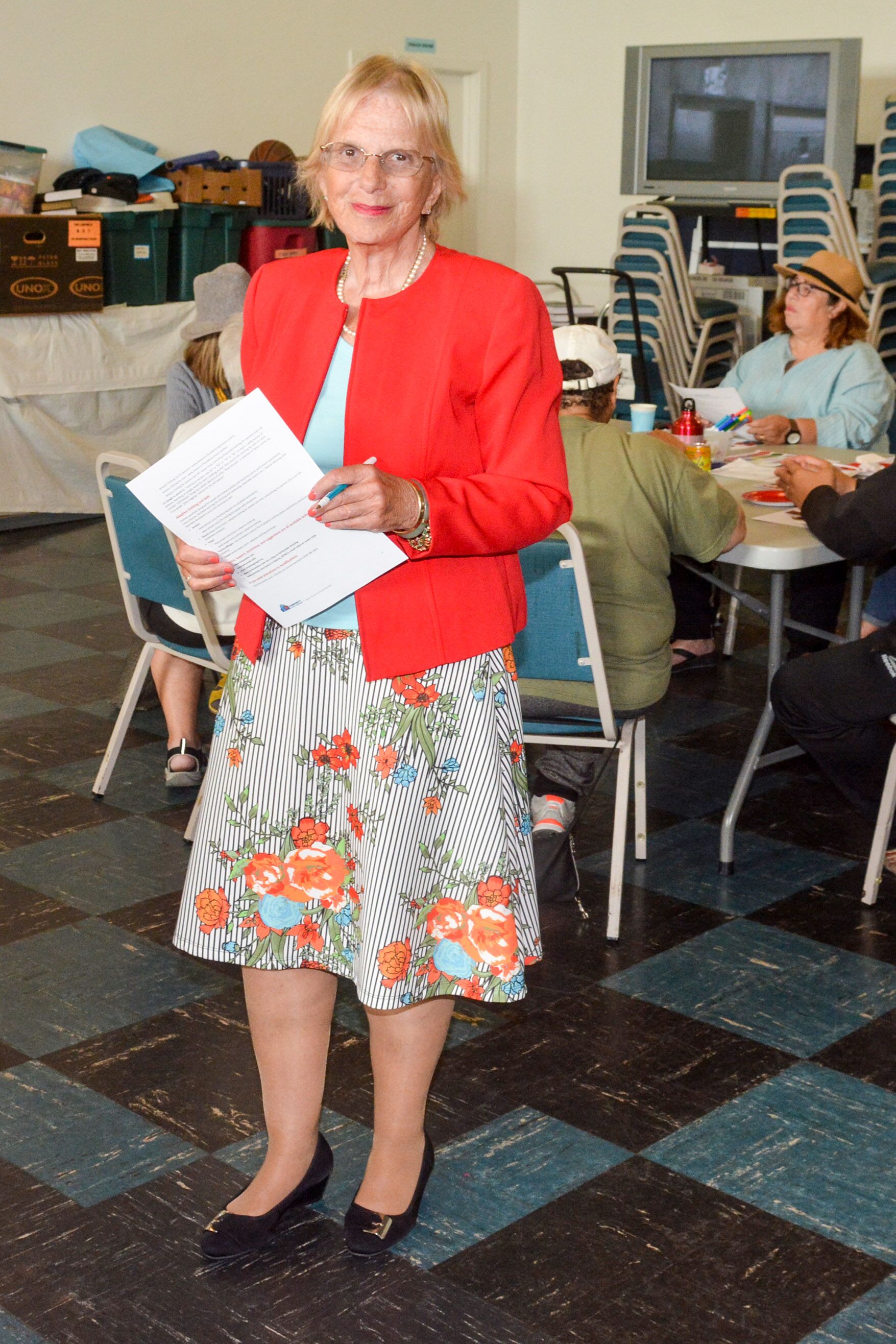 Judith Rothman Colored paper and fabric swatches help women consider new style choices ...